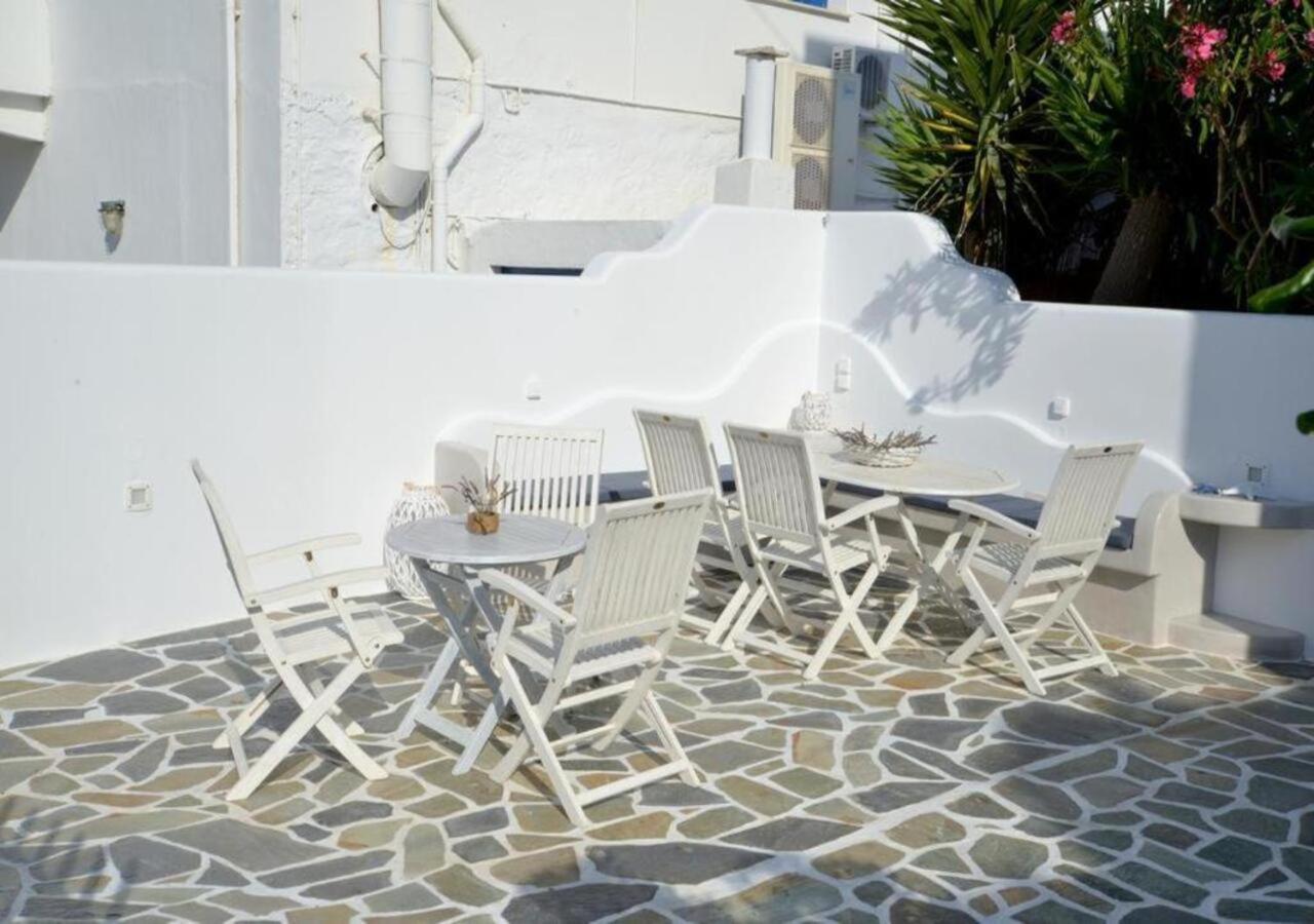 Veletas Apartments Adamantas  Exterior photo